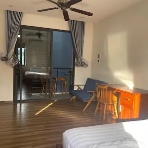  Apartment Koi